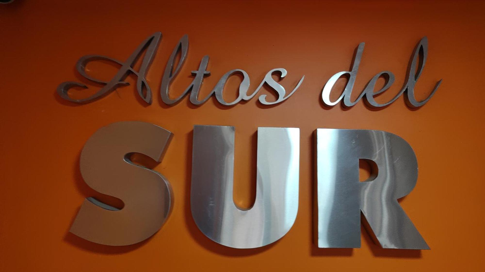 Altos Del Sur Apartment *